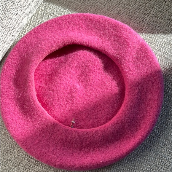 🩷💜Paris Pink Beret and Gloves Set sz M-L - Picture 4 of 12